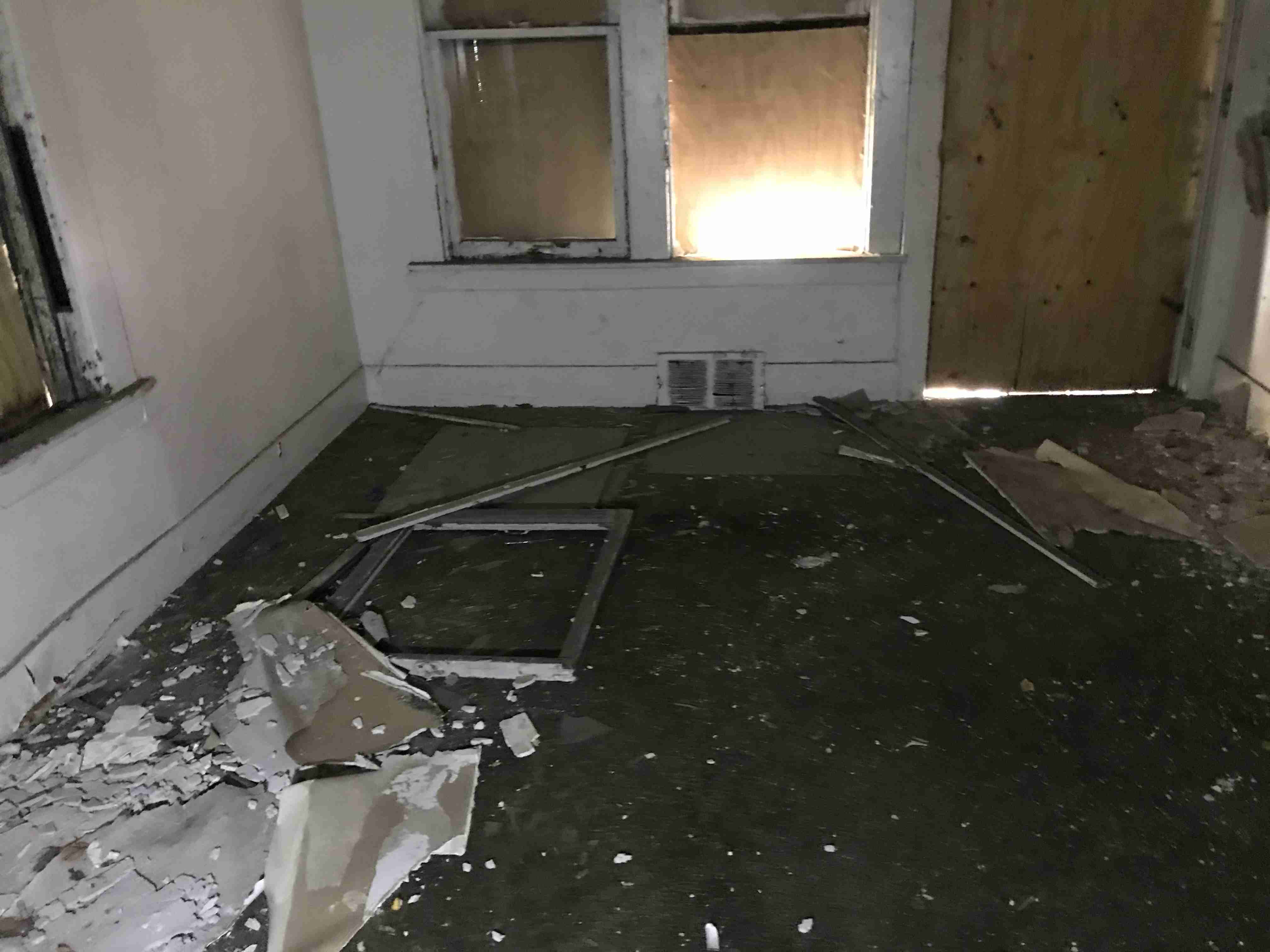 Photo Oct 13, 12 09 45 PM.jpg